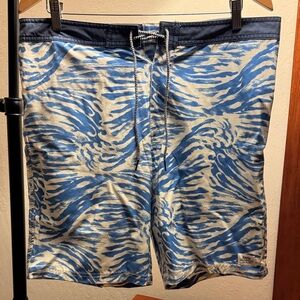 Katin Board Shorts Mens 34x9 Blue Wave Print Stretch Beach Surf Swim